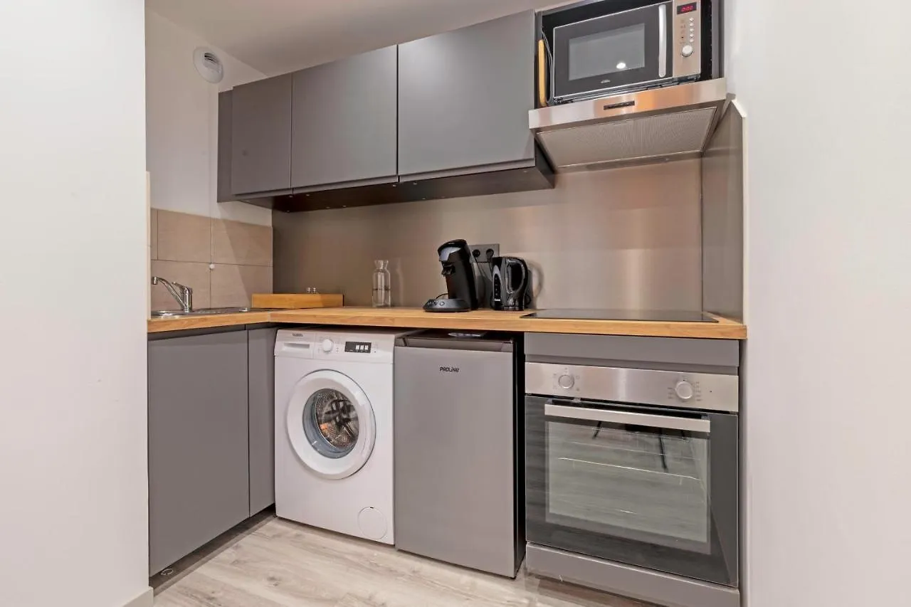 Апартаменты Bright Studio Located In The Center Of Тулуза Франция